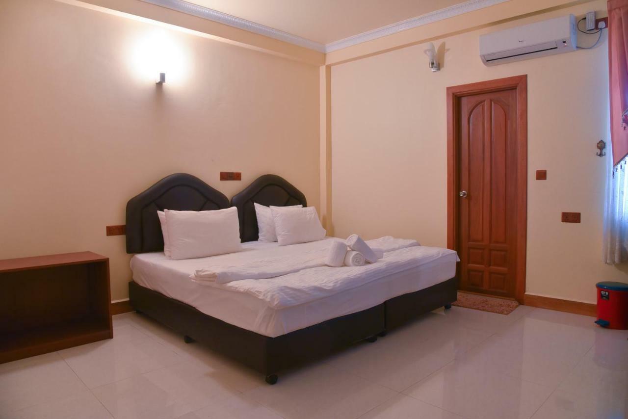 Nalaveshi Inn آورا المظهر الخارجي الصورة
